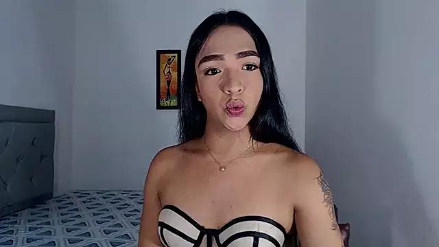 sofiaxdollxxx from StripChat is Freechat