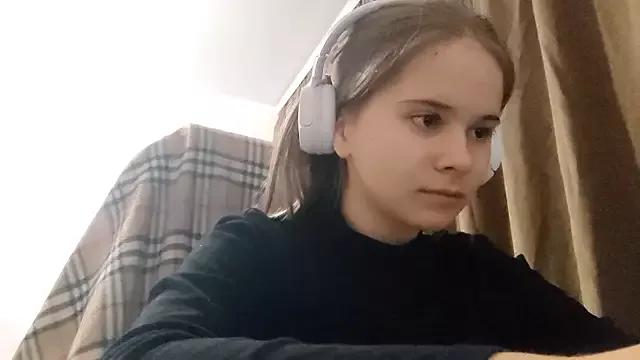 Photos of Sofie_Sofie from StripChat is Freechat