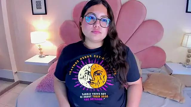 SoftLily_mei from StripChat is Freechat