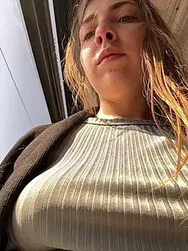 Sunny___Bunny from StripChat