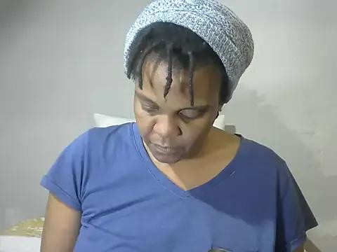 Sweetlicious_ from StripChat