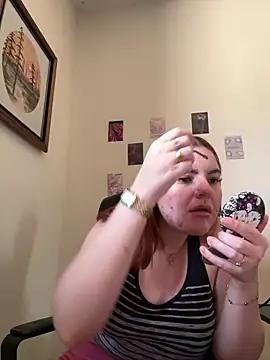 sweetluciee from StripChat