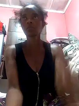sweets_80 from StripChat