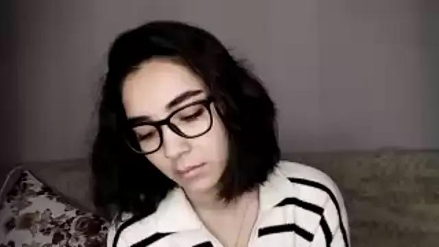 Photos of TAG_MIGGI from StripChat is Freechat