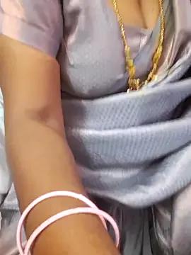 Photos of Tamil_Ammani from StripChat is Freechat