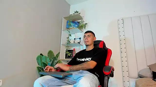 tatanwalker from StripChat