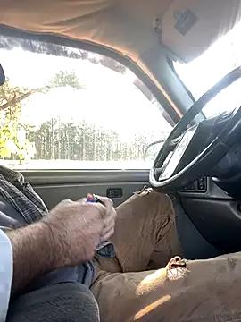 Photos of Themechanic420 from StripChat is Freechat