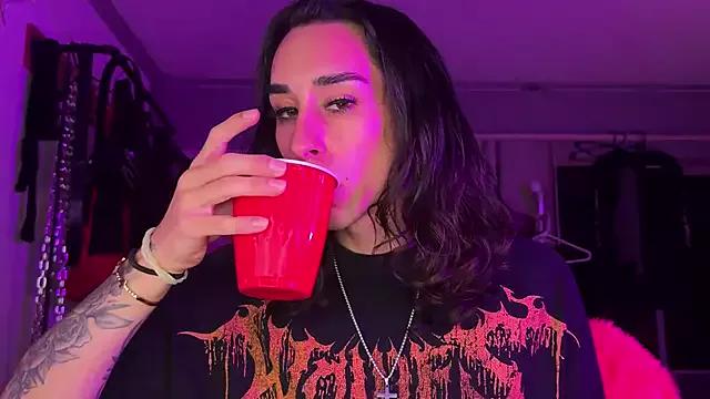 Photos of xoFrankie from StripChat is Freechat