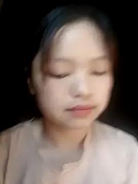 XoiXoi232 webcams show profile image 