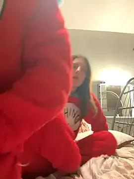 Photos of YoungCouple2007 from StripChat is Freechat