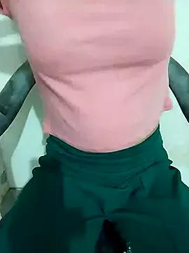 Photos of your_lallela1 from StripChat is Freechat