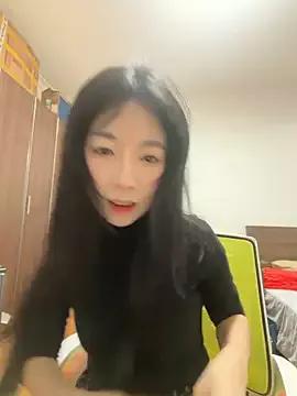 Photos of yourkeer from StripChat is Freechat