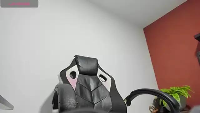 Zoe_williams1_ webcams show profile image 